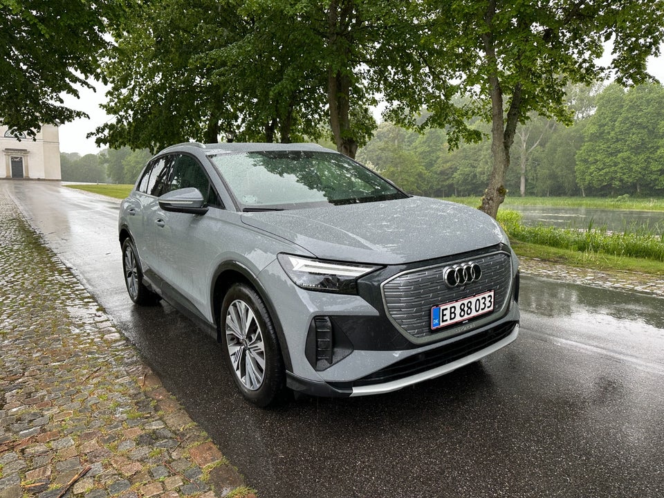 Audi Q4 e-tron 35 Advanced 5d