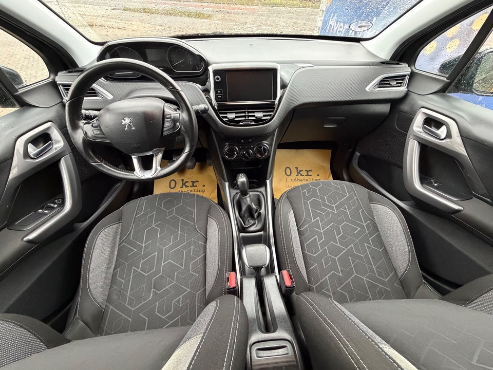 Peugeot 2008 1,6 BlueHDi 100 Chili 5d