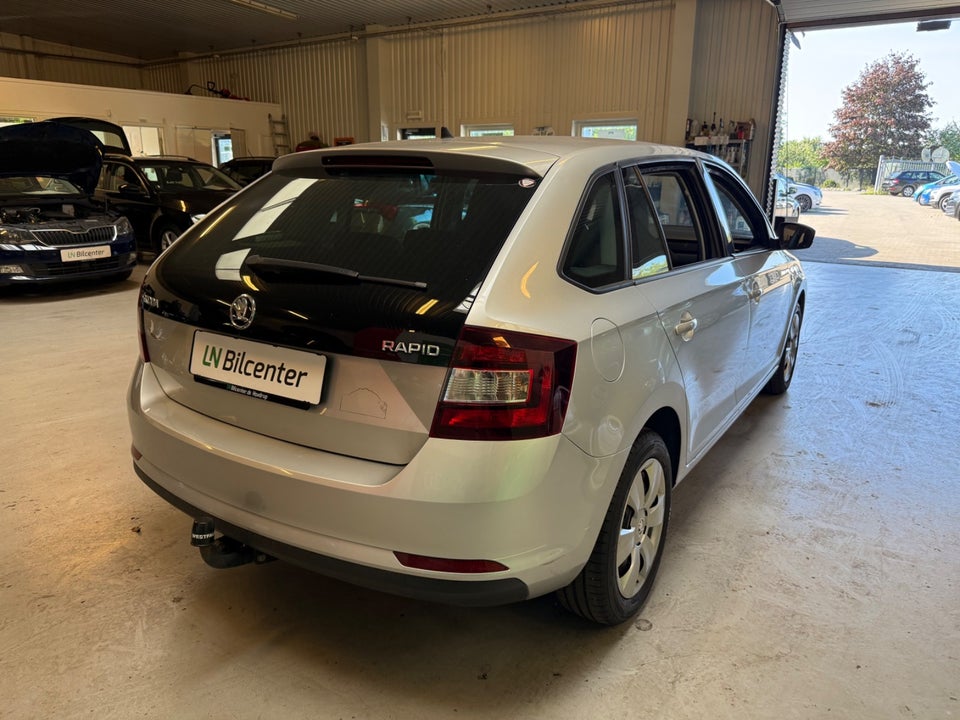 Skoda Rapid 1,2 TSi 105 110 Edition Spaceback 5d