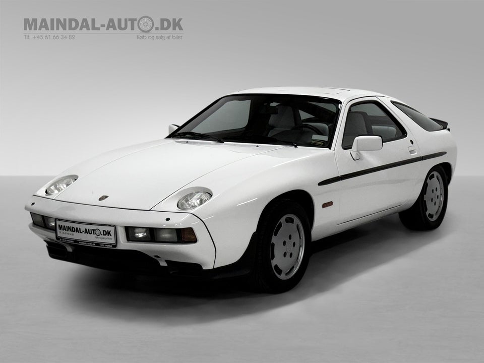 Porsche 928 4,7 S 3d