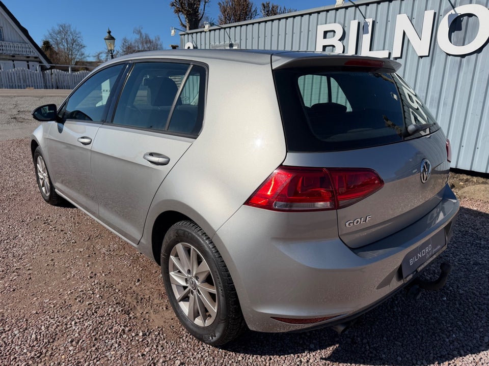 VW Golf VII 1,4 TSi 122 Comfortline BMT 5d