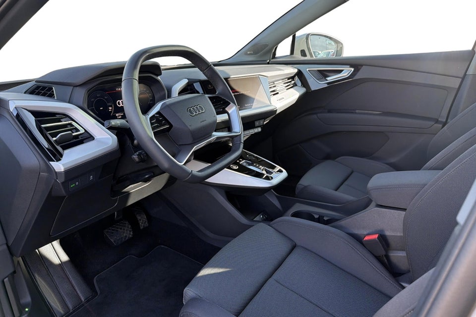 Audi Q4 e-tron 45 Progress 5d