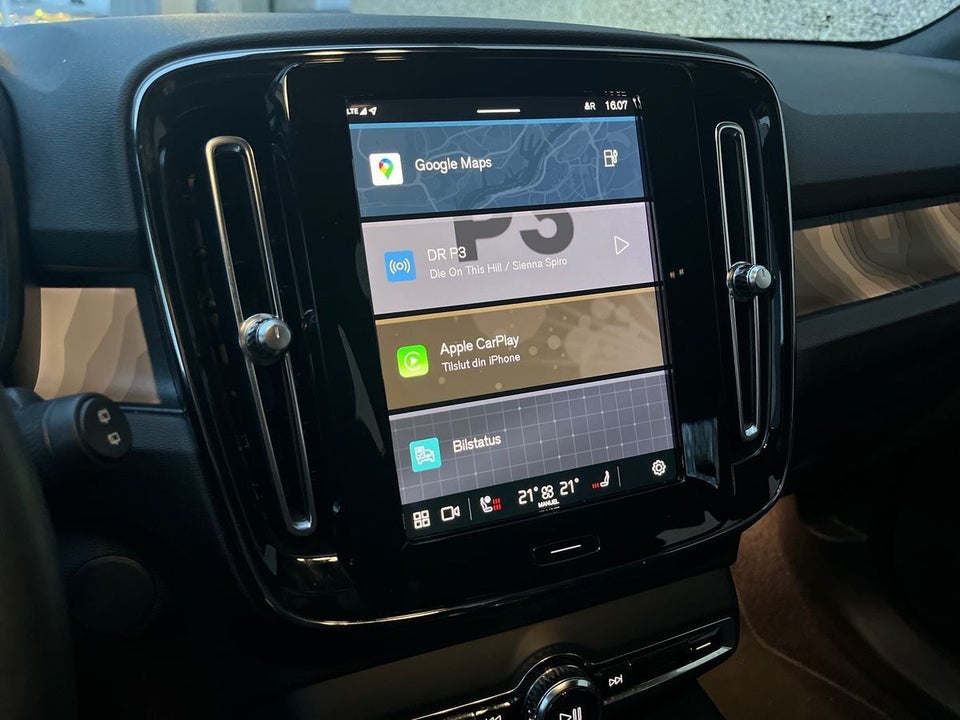 Volvo XC40 P6 ReCharge Core 5d