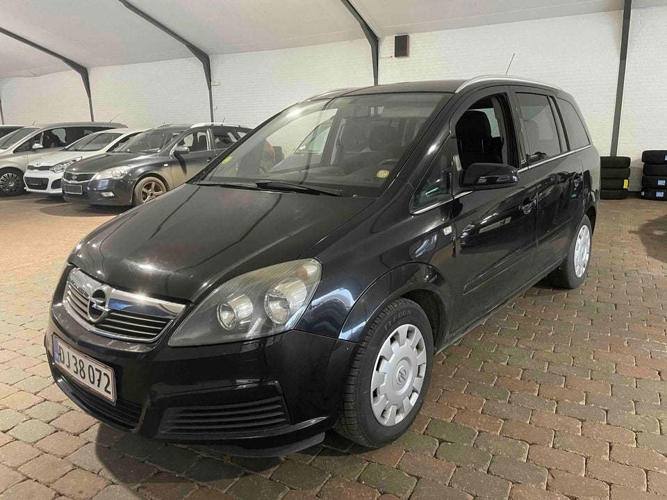 Opel Zafira 1,8 16V 140 Limited 7prs 5d