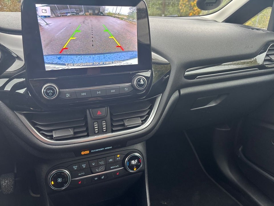 Ford Fiesta 1,0 EcoBoost mHEV Titanium 5d