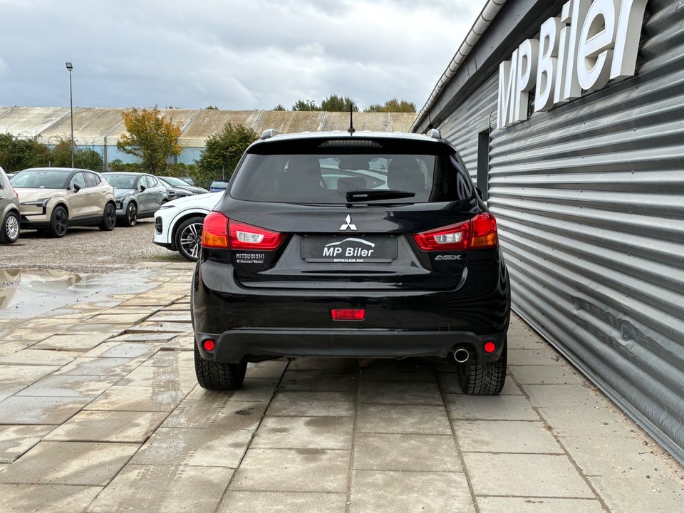 Mitsubishi ASX 1,6 Invite 5d