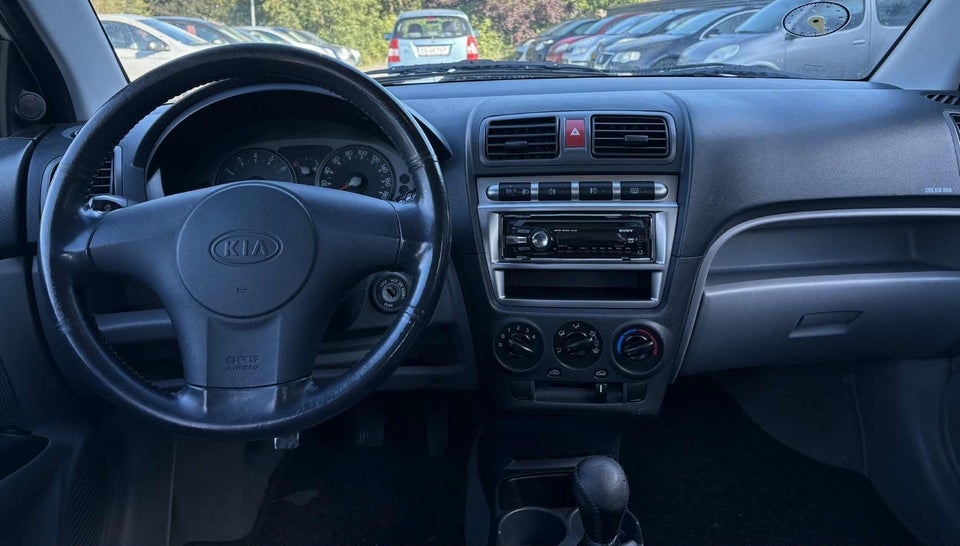 Kia Picanto 1,1 EX 5d
