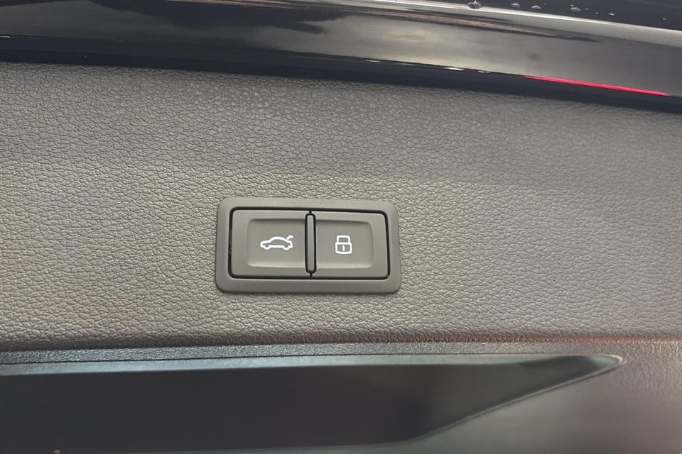 Audi Q2 35 TFSi Prestige S-tr. 5d