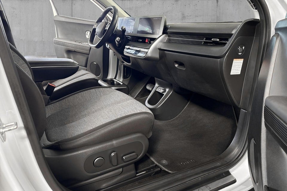 Hyundai Ioniq 5 77 Essential 5d