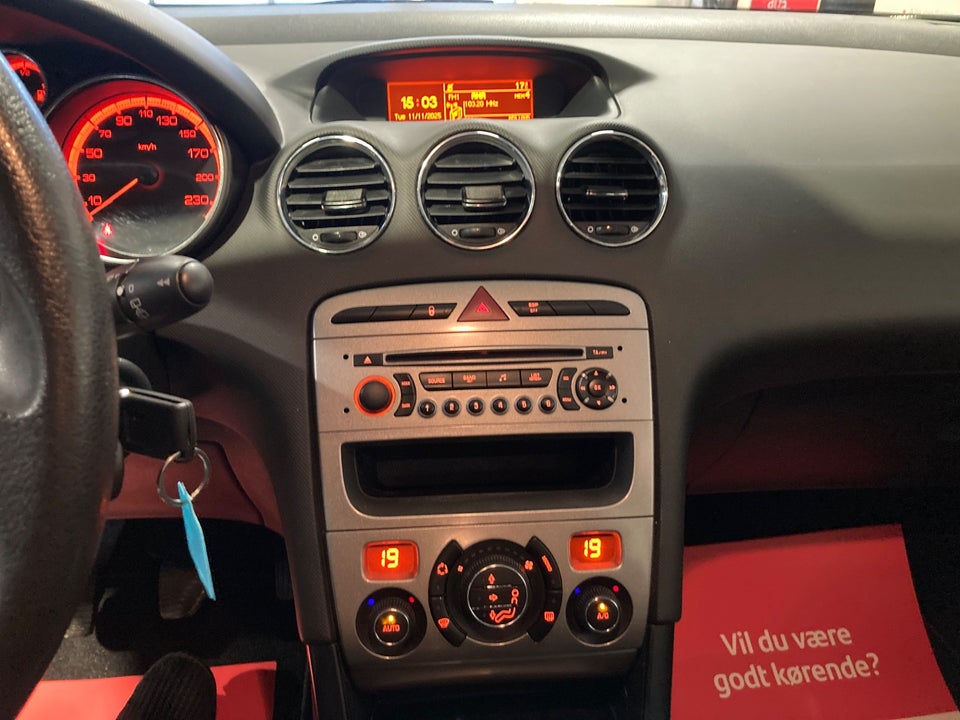 Peugeot 308 1,6 HDi 90 Premium SW 5d