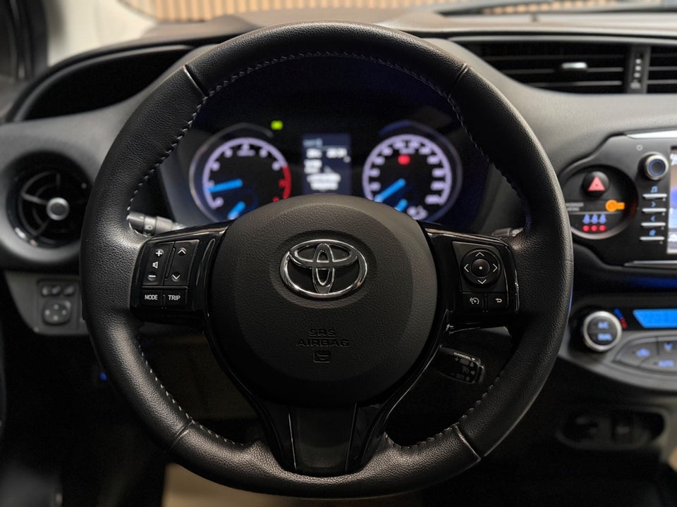 Toyota Yaris 1,5 VVT-iE T1 5d