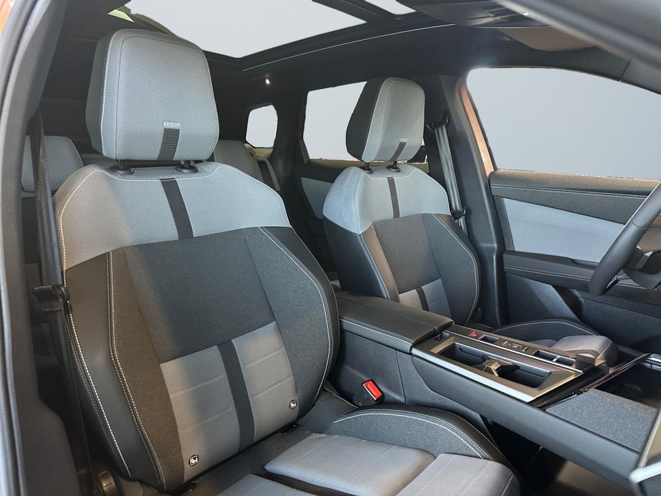 Opel Grandland-e 73 GS Sky 5d