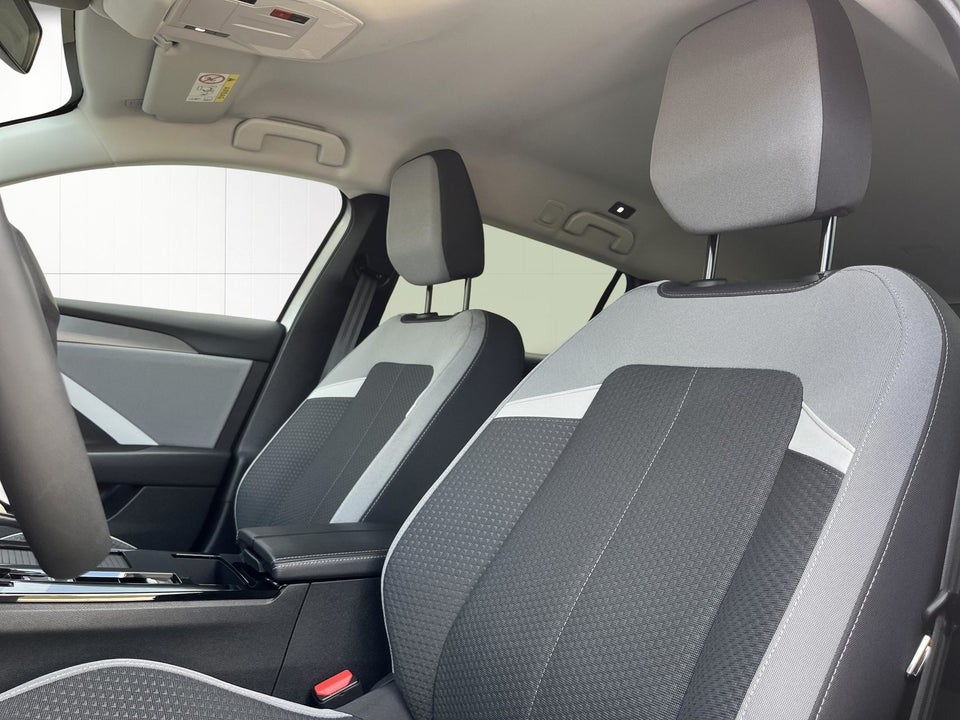 Opel Astra-e 54 Sports Tourer 5d