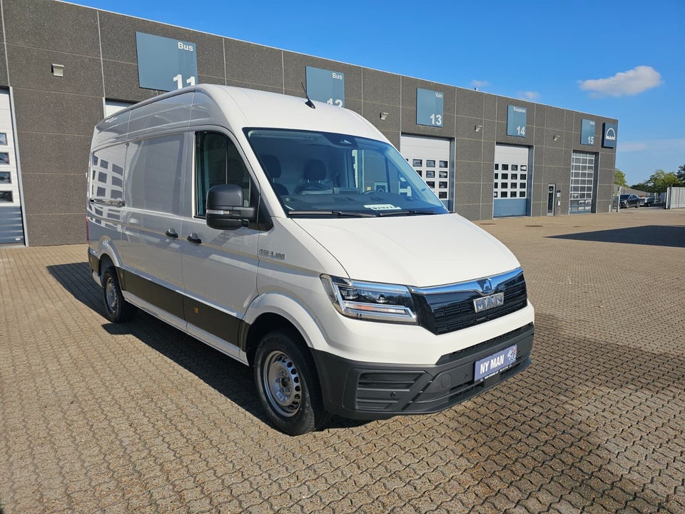 MAN TGE 2,0 3.180 Kassevogn L3H3 aut. FWD