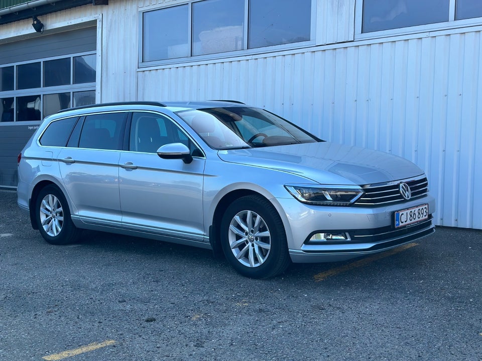 VW Passat 1,6 TDi 120 Comfortline Variant DSG 5d