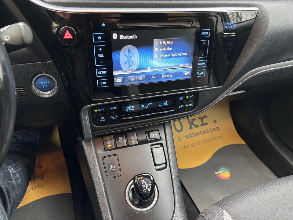 Toyota Auris 1,8 Hybrid H2 Comfort Touring Sports CVT 5d