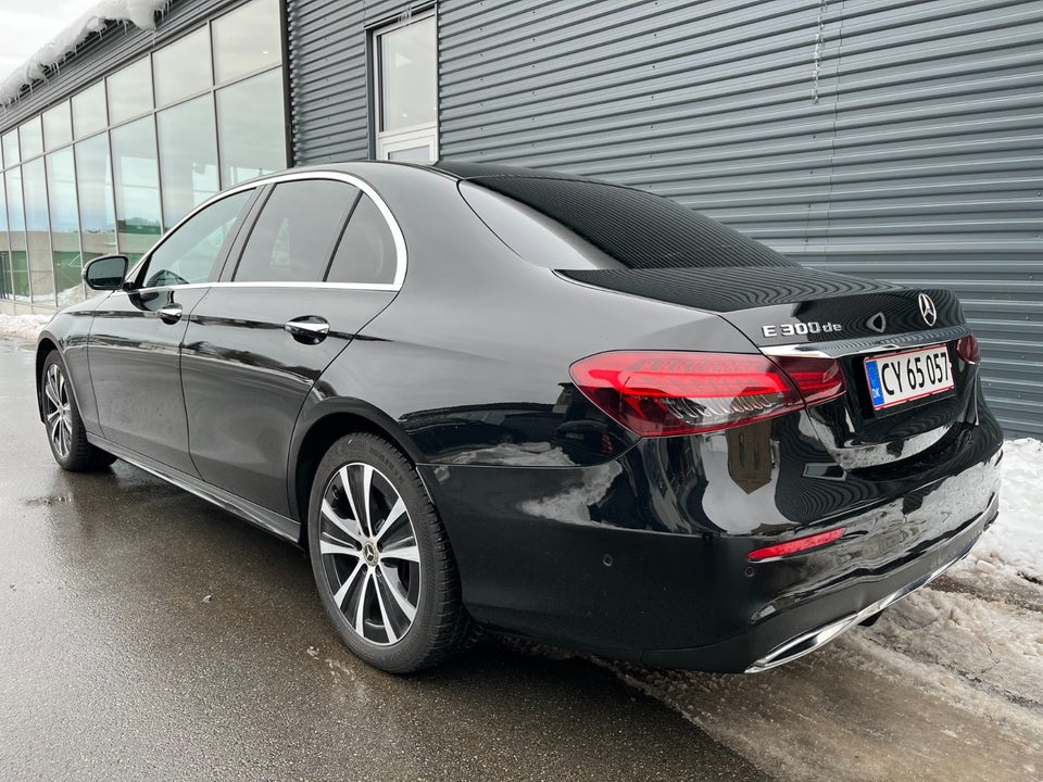 Mercedes E300 de 2,0 AMG Line aut. 4d