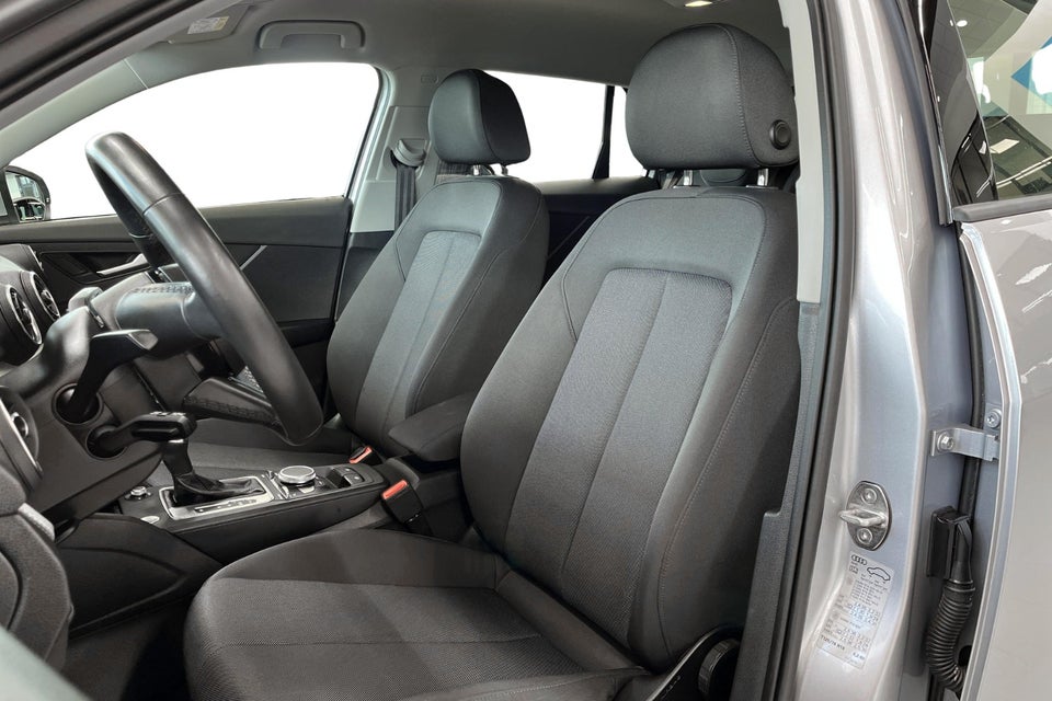Audi Q2 35 TFSi Prestige S-tr. 5d