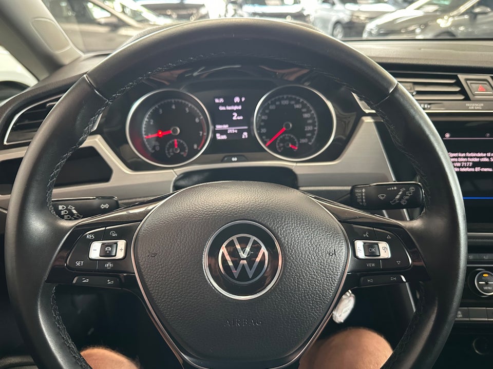 VW Touran 1,5 TSi 150 Comfortline Family DSG Van 5d