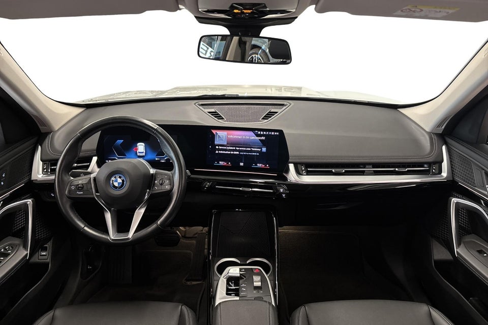 BMW iX1 xDrive30 X-Line 5d