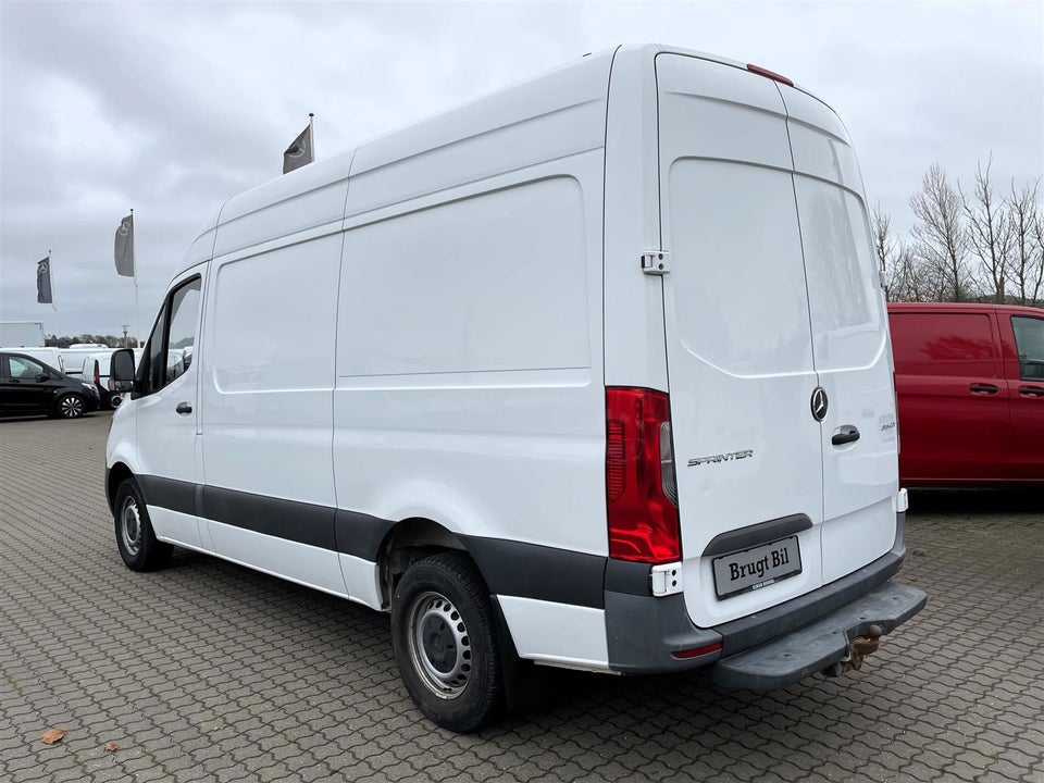 Mercedes Sprinter 316 2,2 CDi A2 Kassevogn RWD