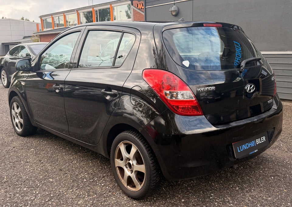 Hyundai i20 1,4 CRDi 90 Comfort 5d
