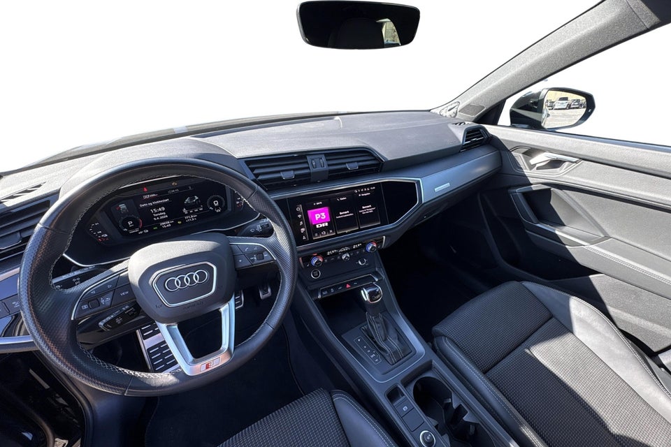 Audi Q3 45 TFSi e S-line plus S-tr. 5d