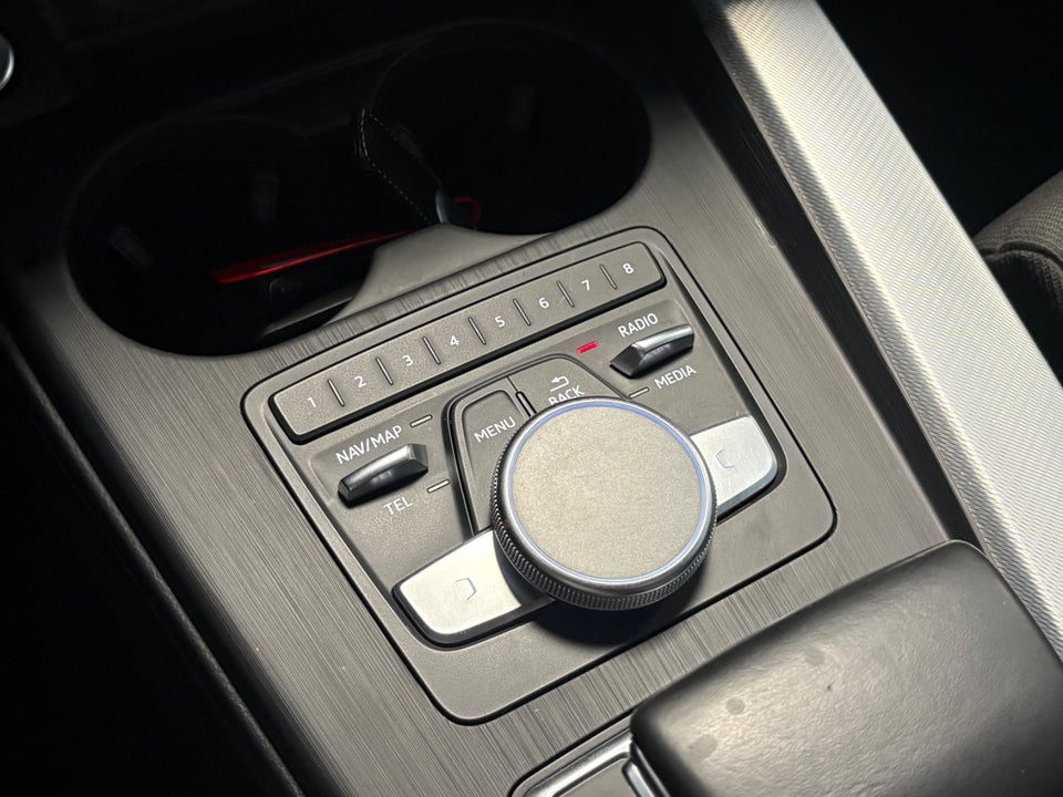 Audi A4 2,0 TFSi 190 Sport Avant S-tr. 5d