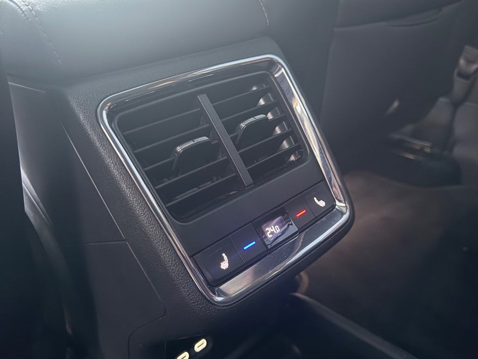 Skoda Enyaq 80 iV Suite 5d