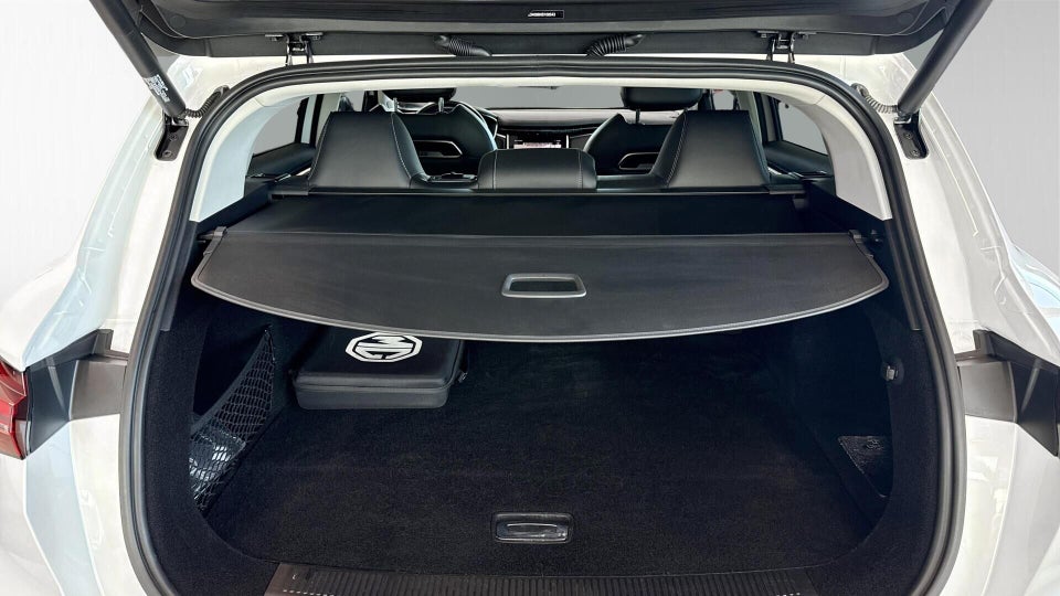 MG Marvel R Performance 5d