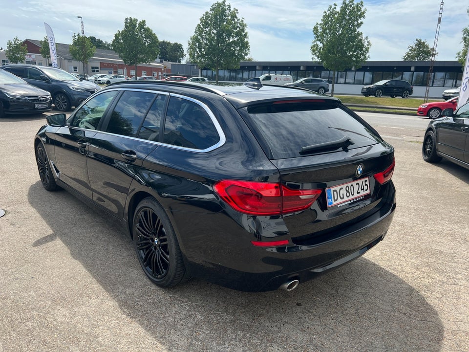 BMW 520d 2,0 Touring Connected aut. 5d