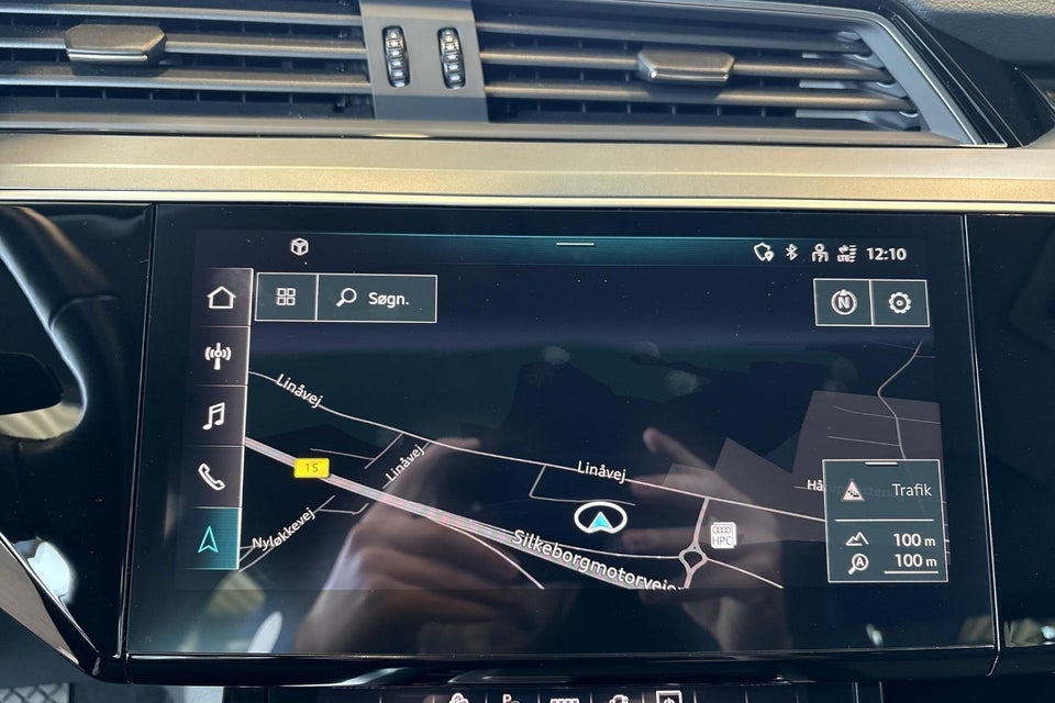 Audi e-tron 50 quattro 5d