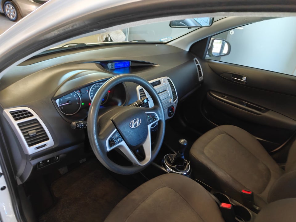 Hyundai i20 1,25 Comfort 5d