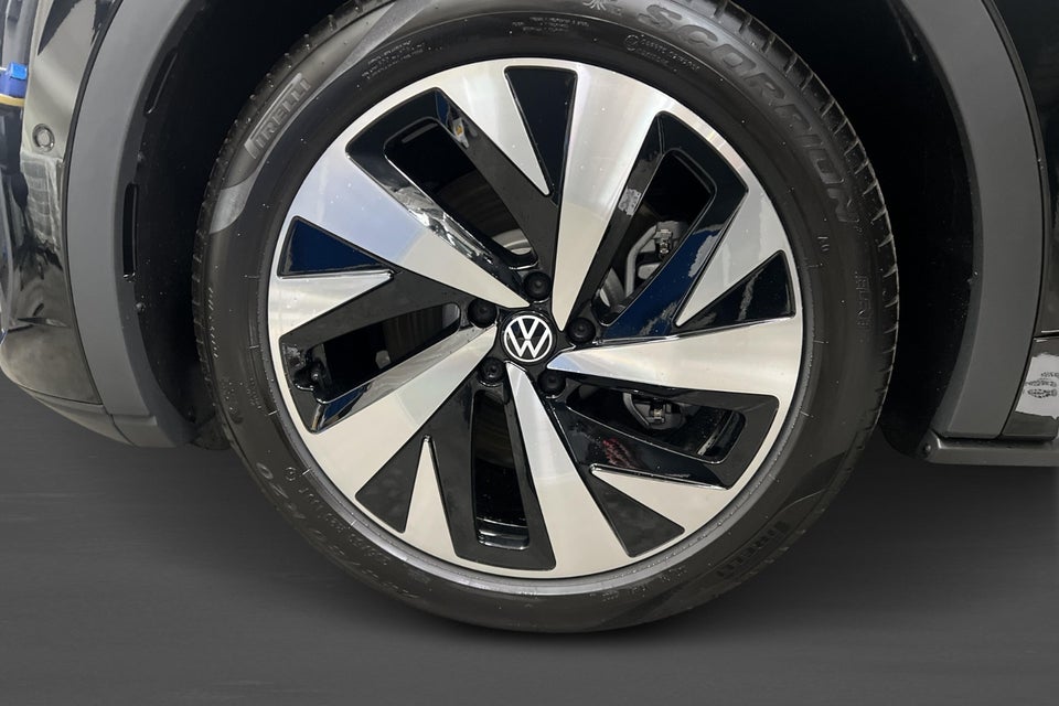 VW ID.5 77 Style Edition 5d