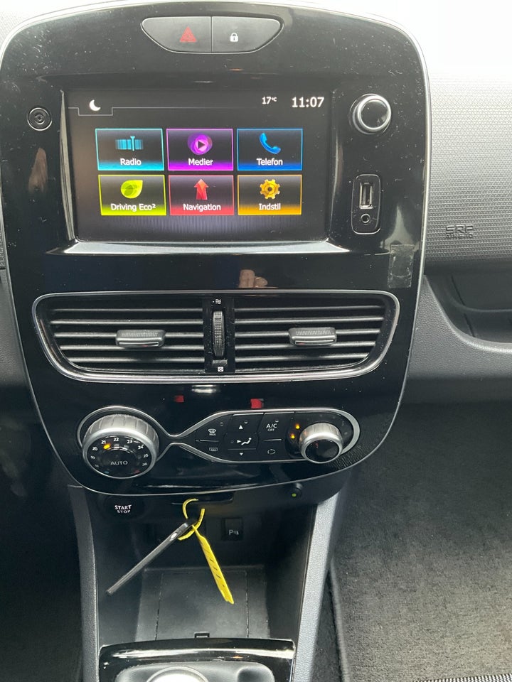 Renault Clio IV 0,9 TCe 90 Limited Sport Tourer 5d