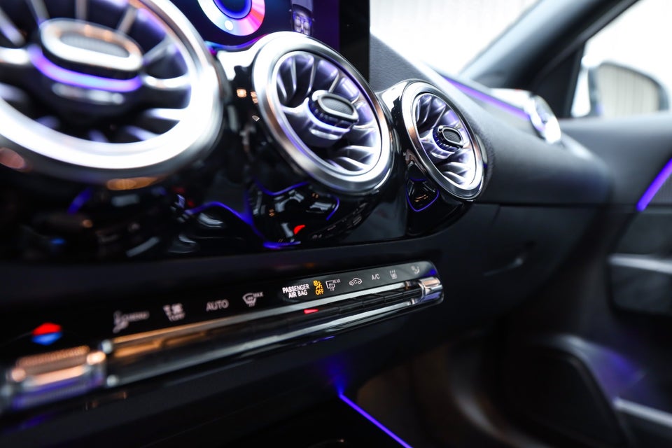Mercedes EQA250 AMG Line 5d