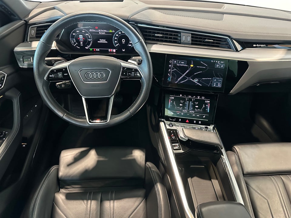 Audi e-tron 55 S-line quattro 5d