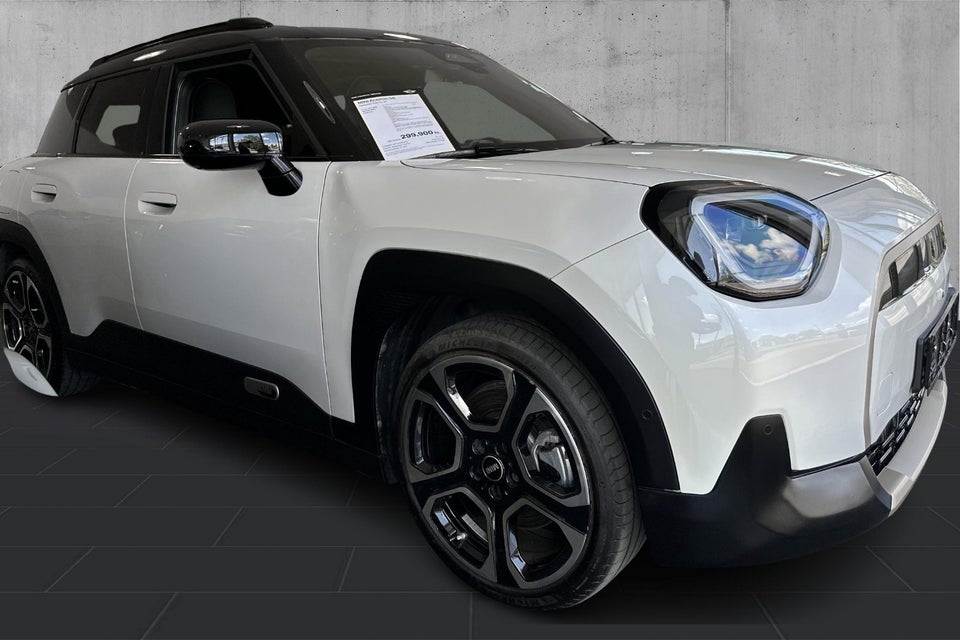 MINI Aceman SE Favoured Trim XL 5d