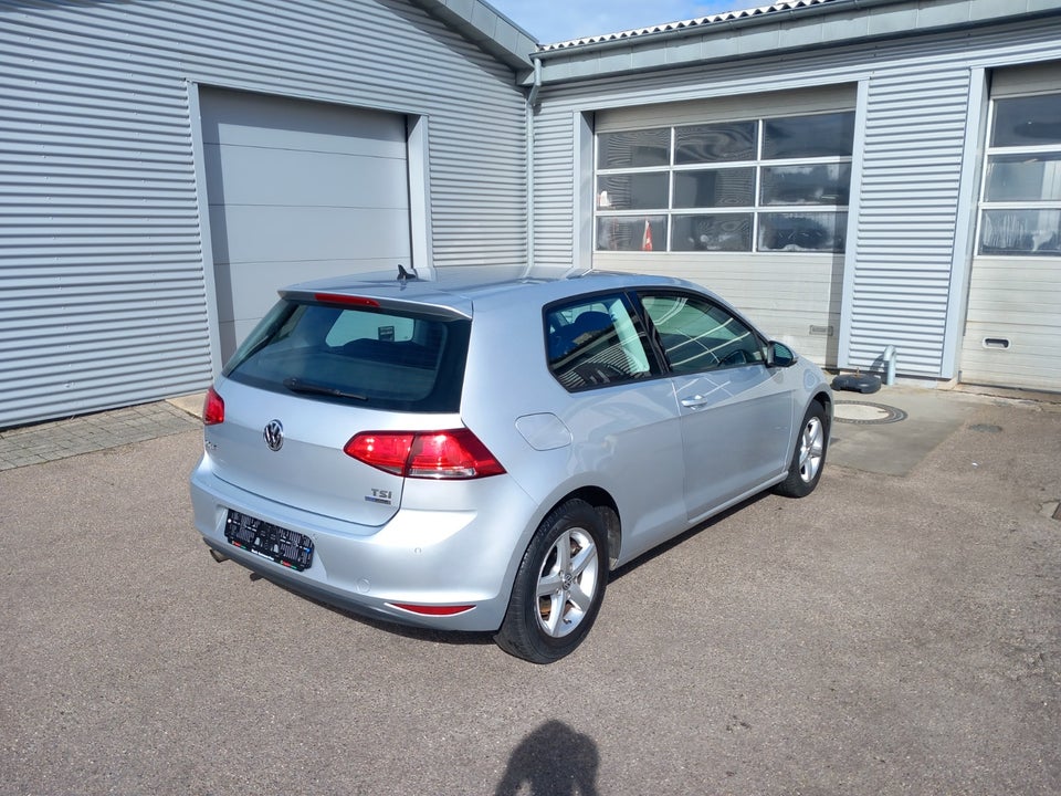 VW Golf VII 1,2 TSi 105 Trendline BMT 3d