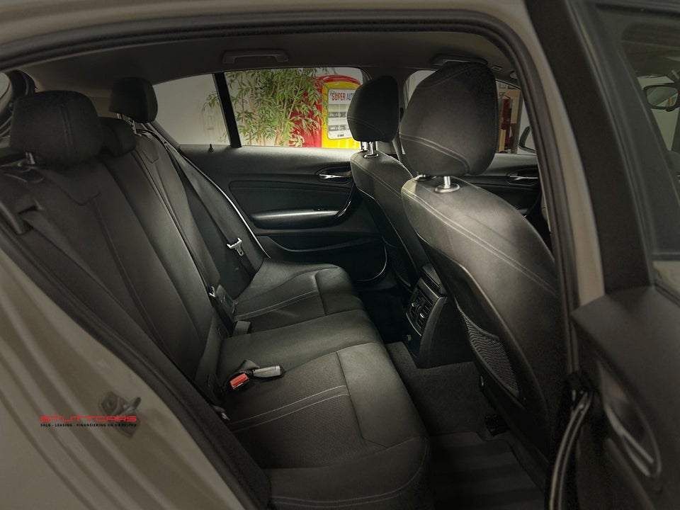 BMW 116d 1,5 Sport Line aut. 5d