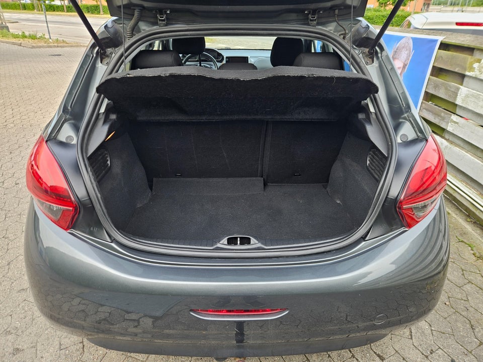Peugeot 208 1,6 BlueHDi 100 Active 5d