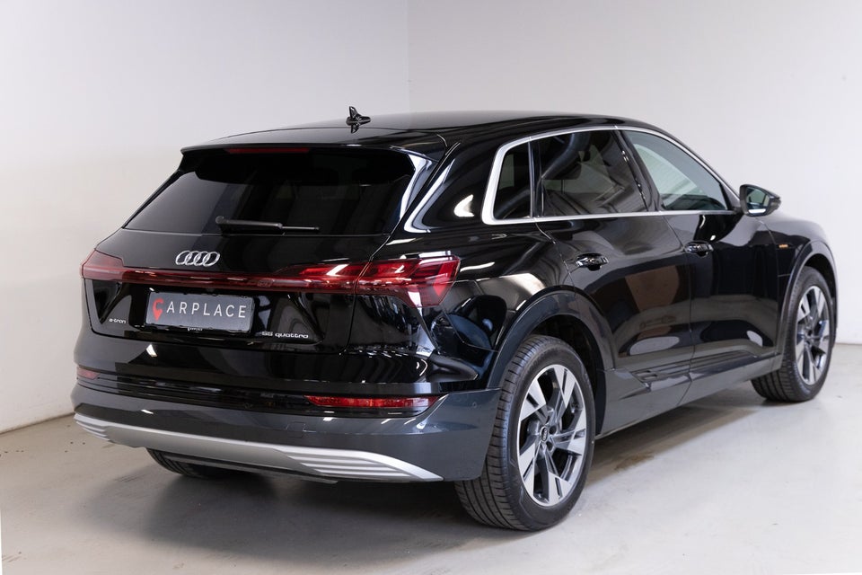 Audi e-tron 55 S-line quattro 5d