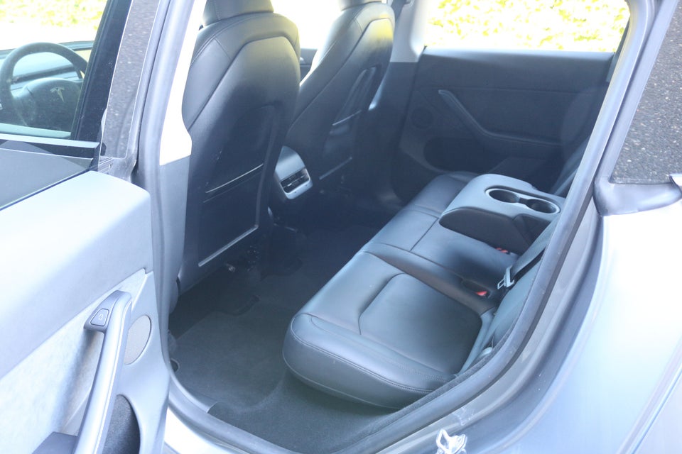 Tesla Model Y Performance AWD 5d