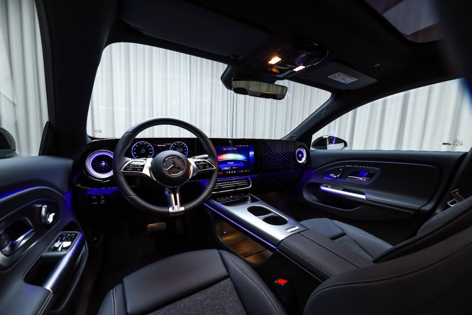 Mercedes CLA250+ electric Progressive Premium 4d