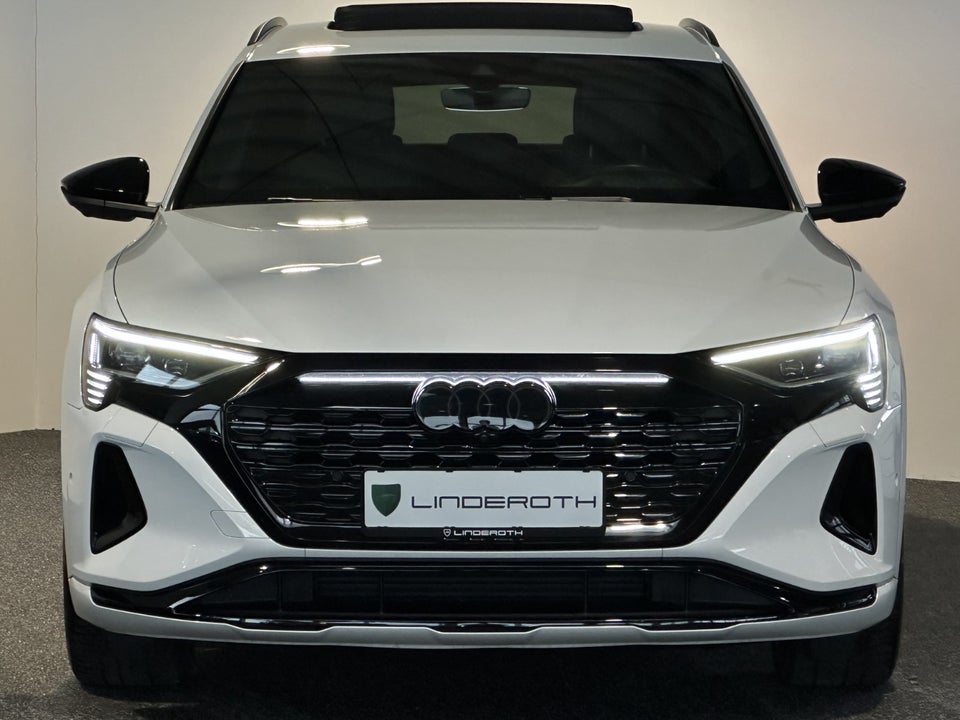 Audi Q8 e-tron 55 Sportback quattro 5d