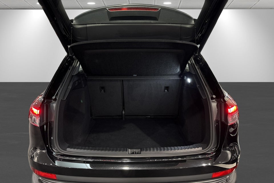 Audi Q4 e-tron 45 Progress 5d