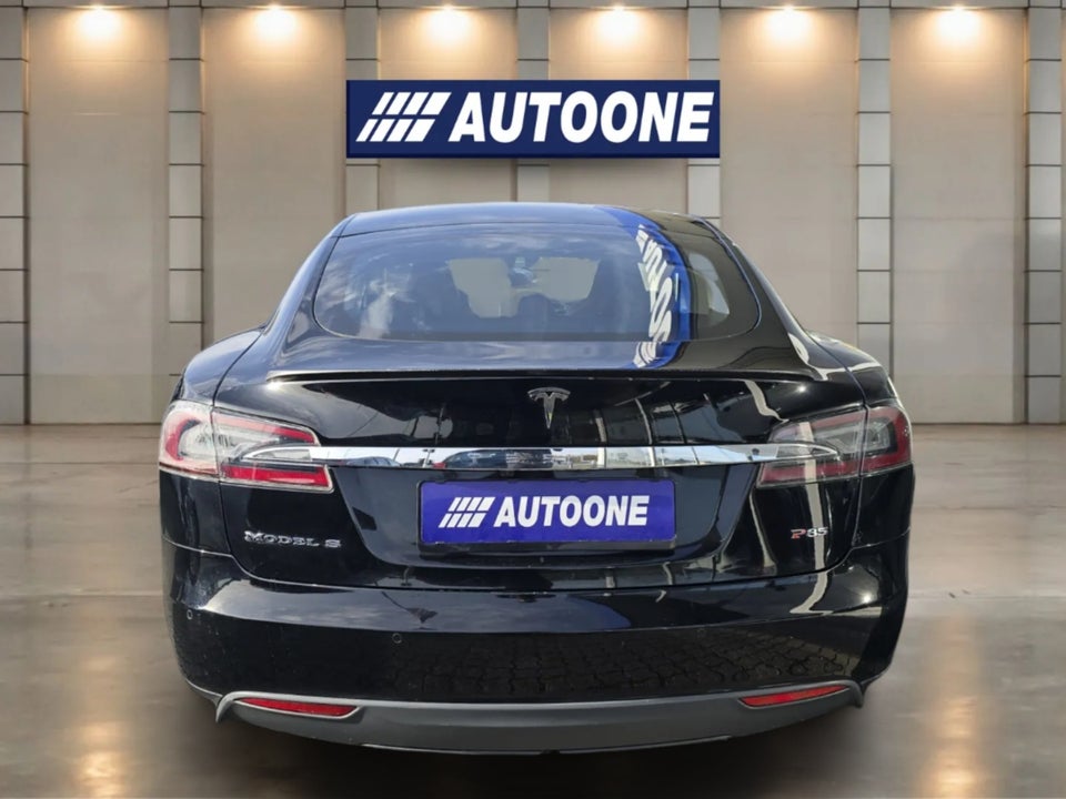 Tesla Model S P85 5d
