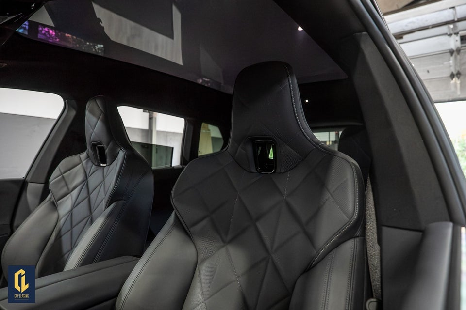BMW iX xDrive60 Supercharged 5d