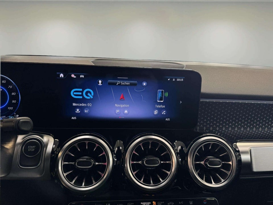 Mercedes EQB300 Progressive 4Matic 5d