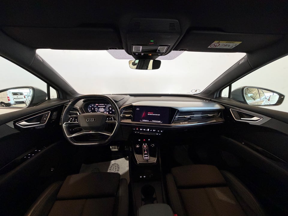 Audi Q4 e-tron 40 S-line 5d